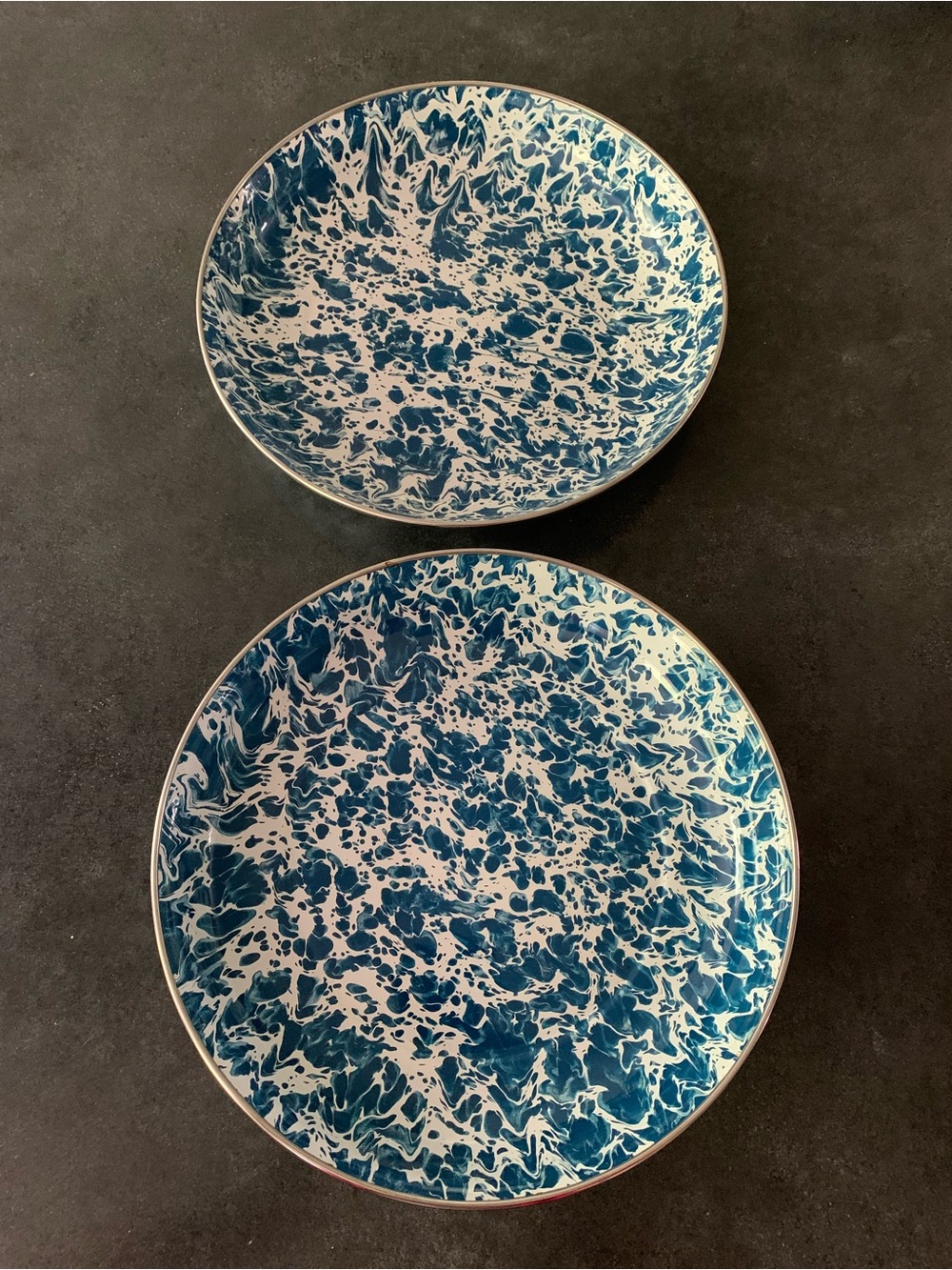 Golden Rabbit Blue Spatter Pasta Plates